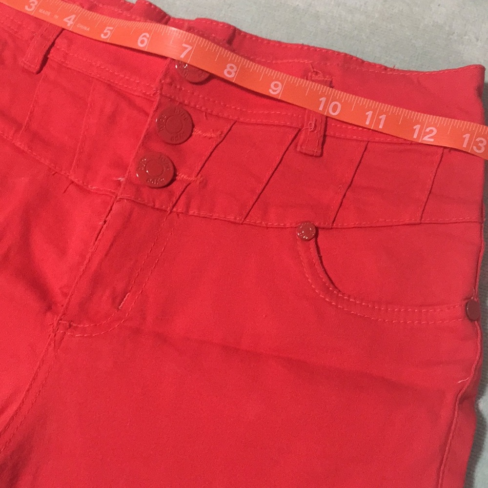 ⭕️3for$15⭕️ Red high waisted shorts - Picture 8 of 8